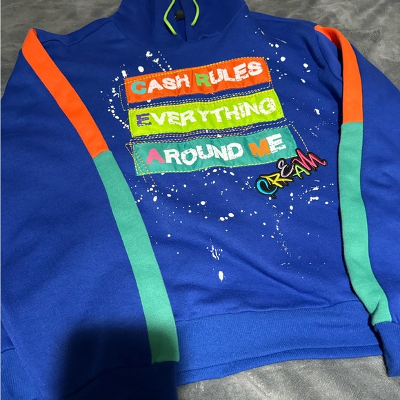 Sweatsuit - Picture 2 of 3